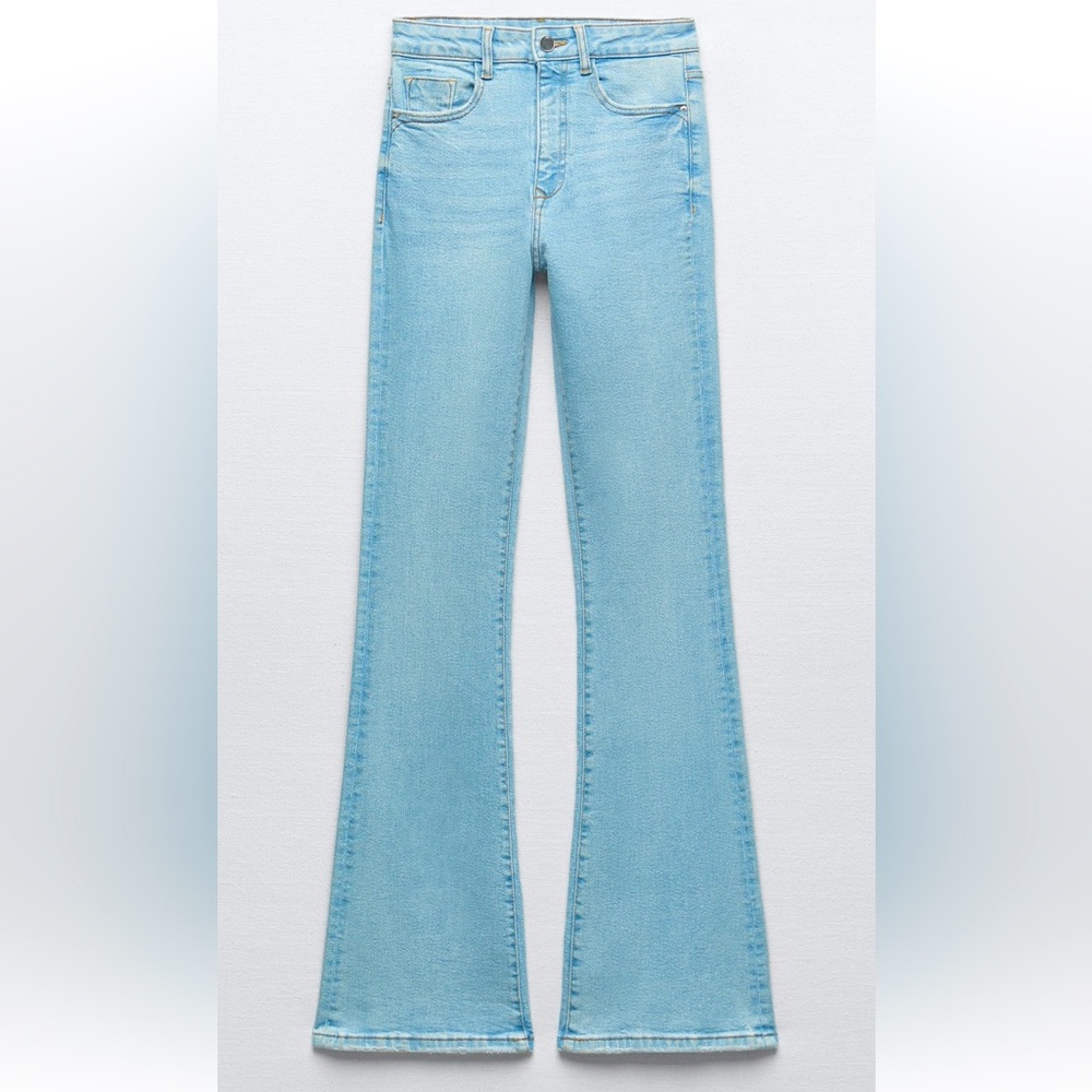 High-waisted flare fit jeans ZARA